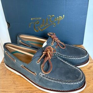 Sperry Gold Cup Men's Navy Boat Shoes Worn Once for a Beach Wedding